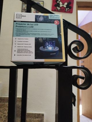 Proyector LED LIVARNO home - Azul y Blanco