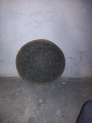 Lebrillo de cerámica marrón