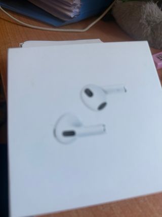 Caja airpods 3 generecion