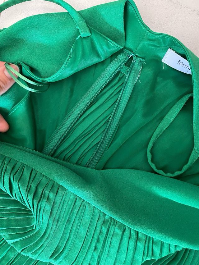 Mono plisado verde - elegante