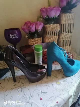 Zapatos tacón mujer: 3 pares, 15 euros los 3 pares