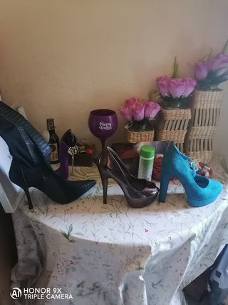 Zapatos tacón mujer: 3 pares, 15 euros los 3 pares