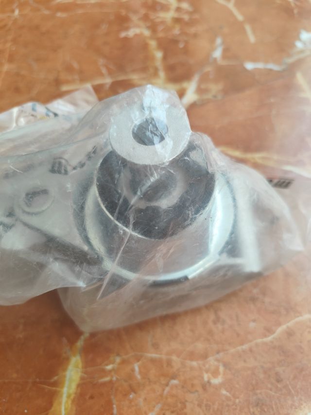 Soporte motor Opel Zafira