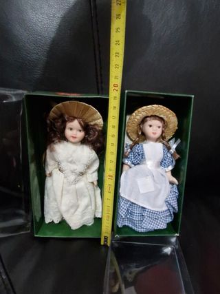 2 bambole da collezione Dolls' house