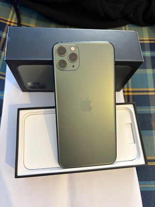 Iphone 11 pro Max 64 GB Batterie 74%