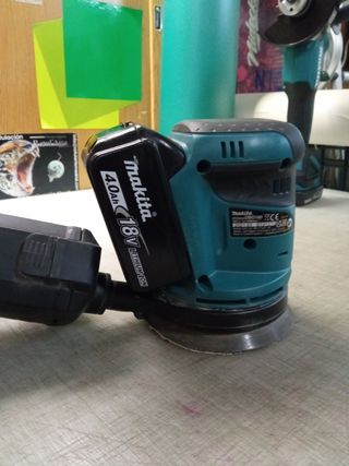 Lijadora Makita 18V 