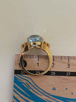 ANILLO ORO 18 QUILATES, DIAMANTES Y TOPACIO