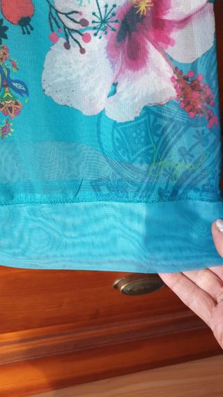 Blusón Desigual turquesa talla S