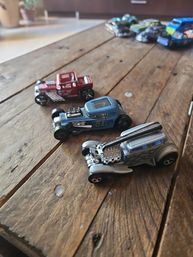 3 auto d'epoca Hot Wheels