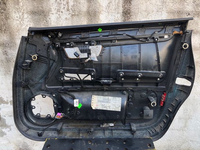 Panel puerta Audi A4 B6 y B7