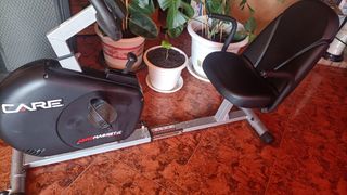 Bicicleta estática CARE Aeromagnetic