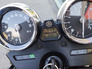 YAMAHA XJR 1300 MODELO 2015