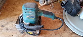 Recortadora Virutex puertas