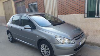 Peugeot 307 2004