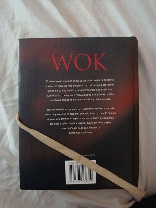 Wok and Stir-Fry (Padded Greatest) (Spanish Edi...