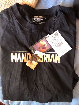 Camiseta Mandalorian Pull&Bear - Talla L