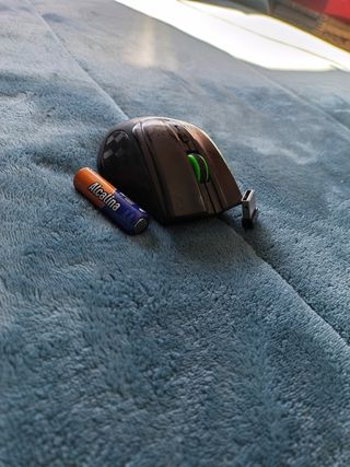 Ratón inalámbrico sony