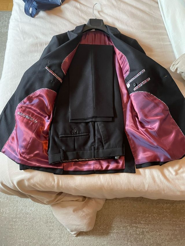 Traje caballero negro