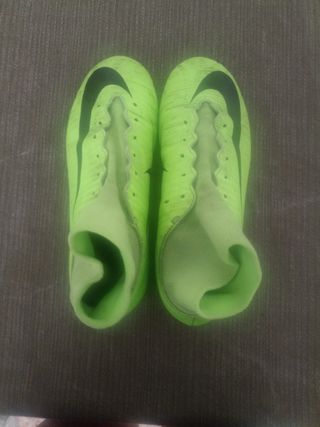 Botas fútbol Nike