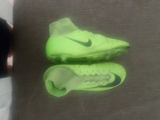 Botas fútbol Nike