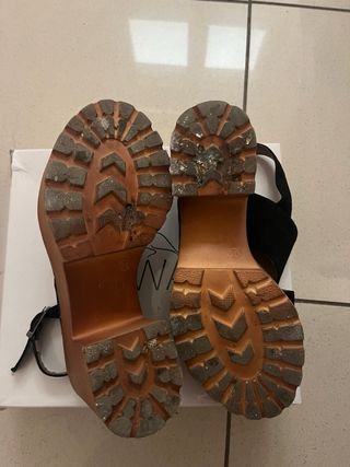 Sandalias Belles plataforma negras 36