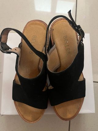 Sandalias Belles plataforma negras 36
