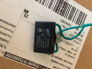 Condensador CBB61 1.2F 450V Usado Funciona