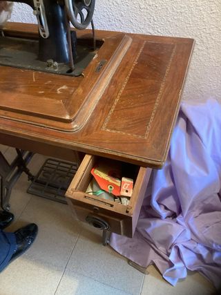 Maquina de coser antigua Sigma