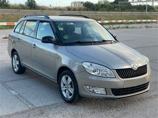 (Aut. y Único propietario) Skoda Fabia  
