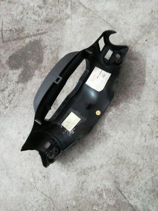 tapa manillar interior piaggio nrg power