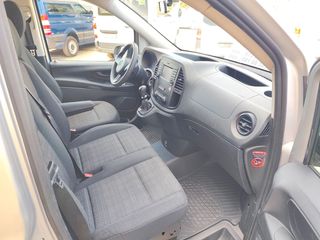 Mercedes-Benz Vito TOURER 9 PLAZAS 143CV