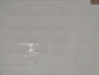 Azulejos blancos nuevos – 6 m² – Ideal baño/cocina