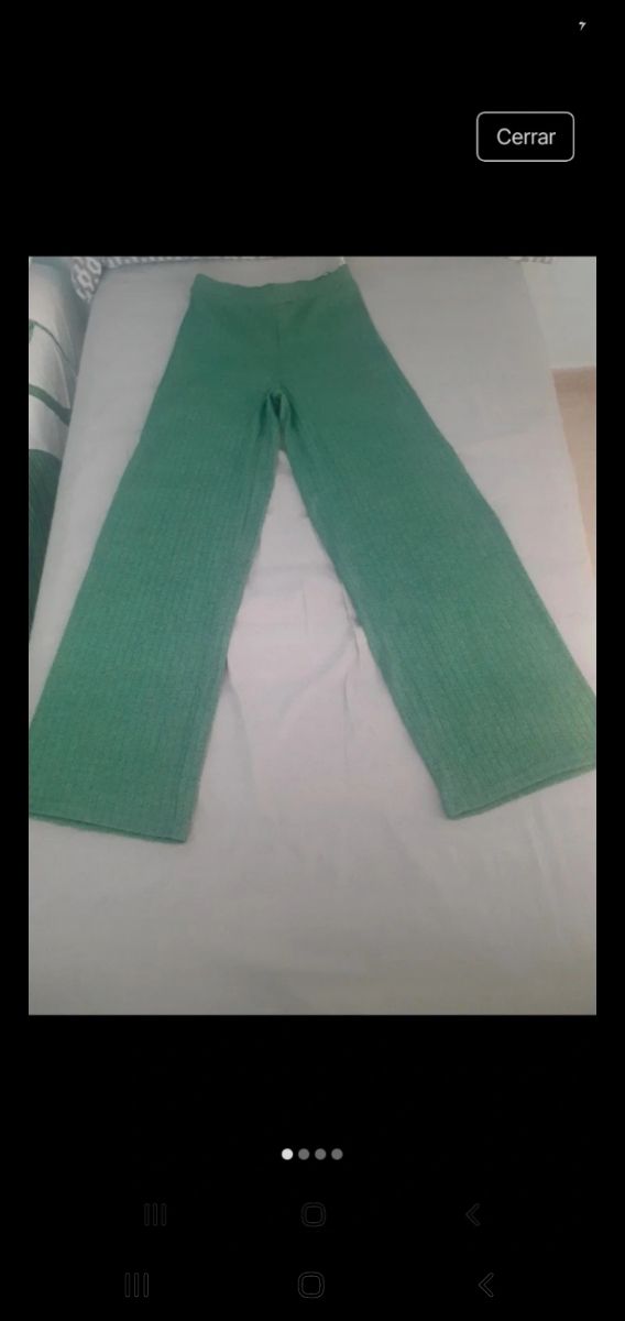 Pantalón de punto verde