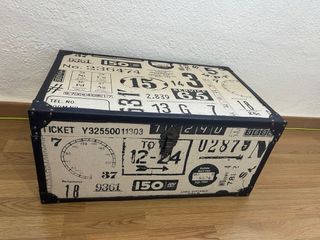 Baúl vintage tapizado