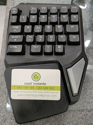 Mini teclado gaming TITAN