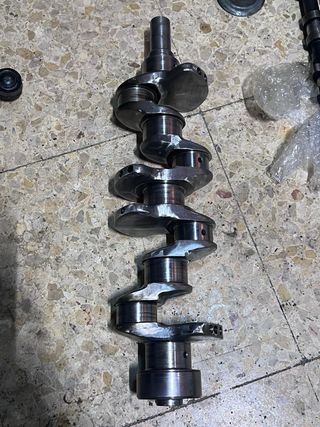 Cigueñal Ford Sierra Cosworth para rectificar