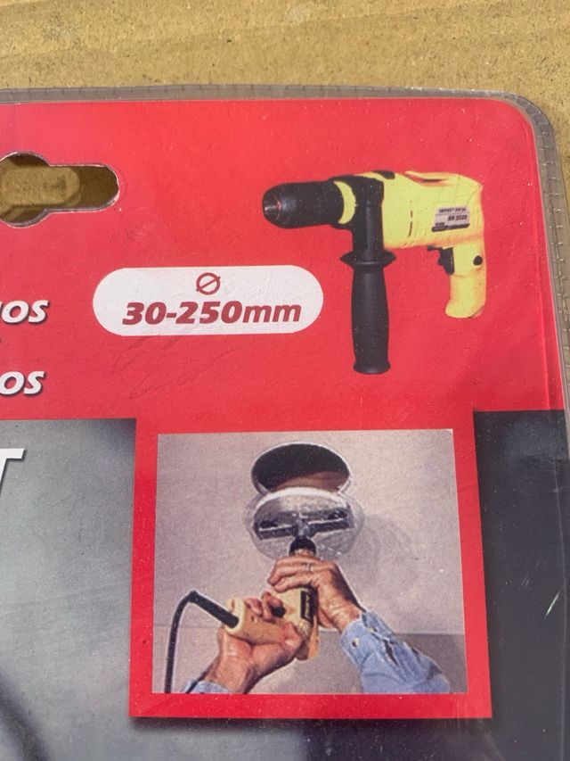 Llave de abujeris para pladur