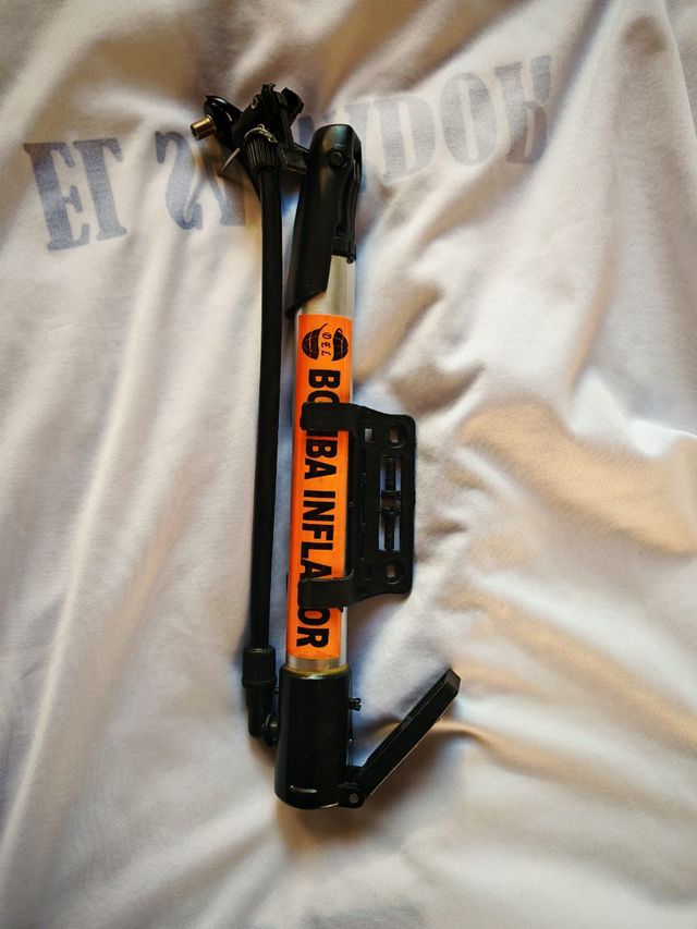 Bomba de inflar bicicleta