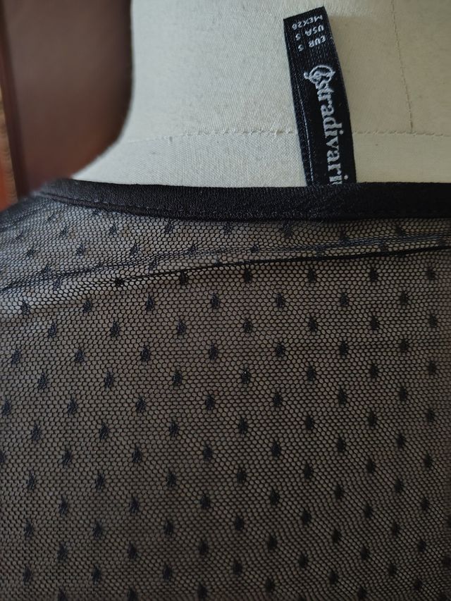 Vestido Negro con Encaje T-38-40