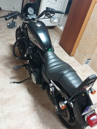 Harley davidson Sportster 883R