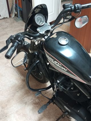 Harley davidson Sportster 883R