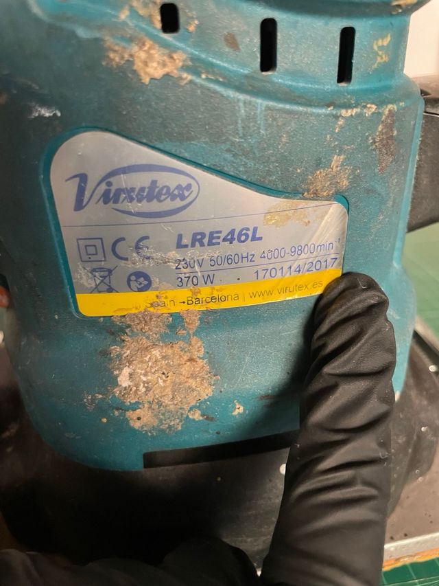 Lijadora Virutex LRE46L