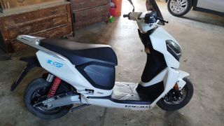 Moto Eléctrica 49cc REJU E-City