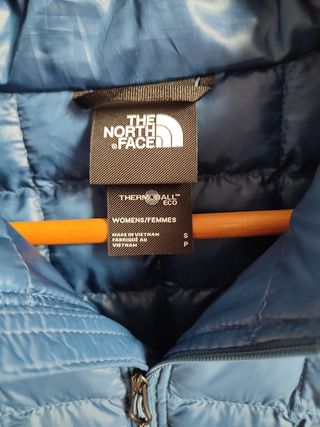 Plumas The North Face nuevo mujer 