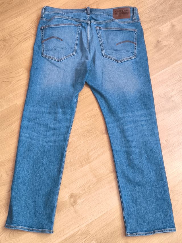Pantalón vaquero G-Star. 33-30.