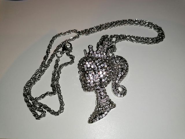 Colgante grande mujer. Nuevo