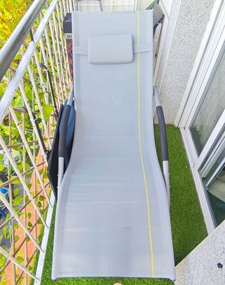 Tumbona plegable gris
