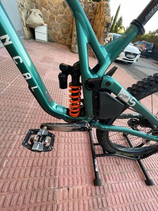 Commencal Supreme v5