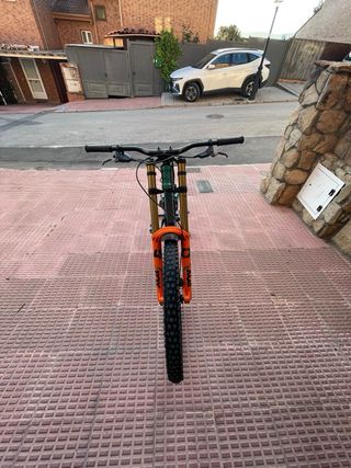 Commencal Supreme v5