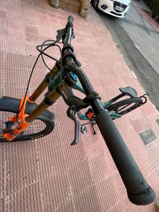 Commencal Supreme v5